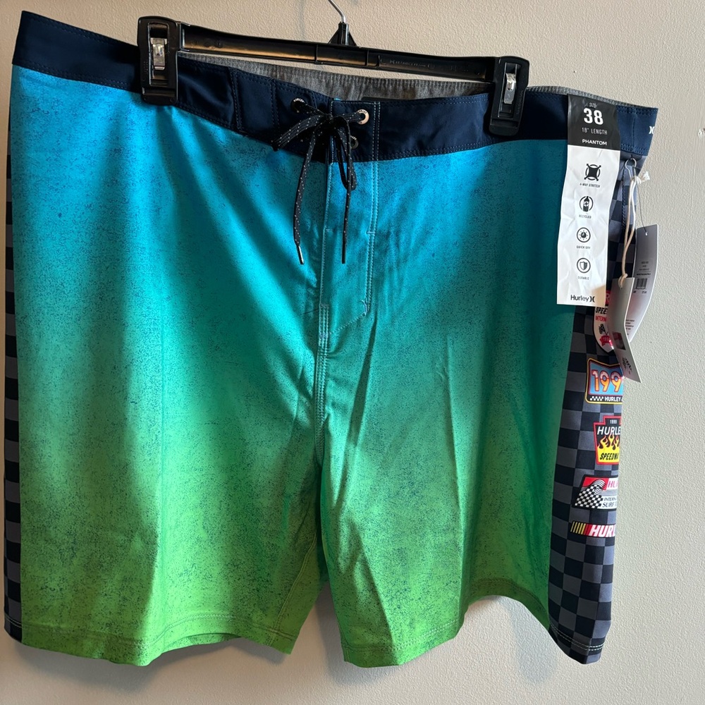 Hurley Men’s Eco NASCAR racetrack Swim shorts